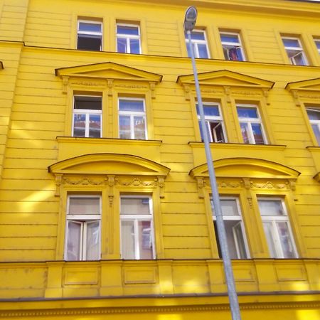 Aparthotel Zarra Praga Exterior foto
