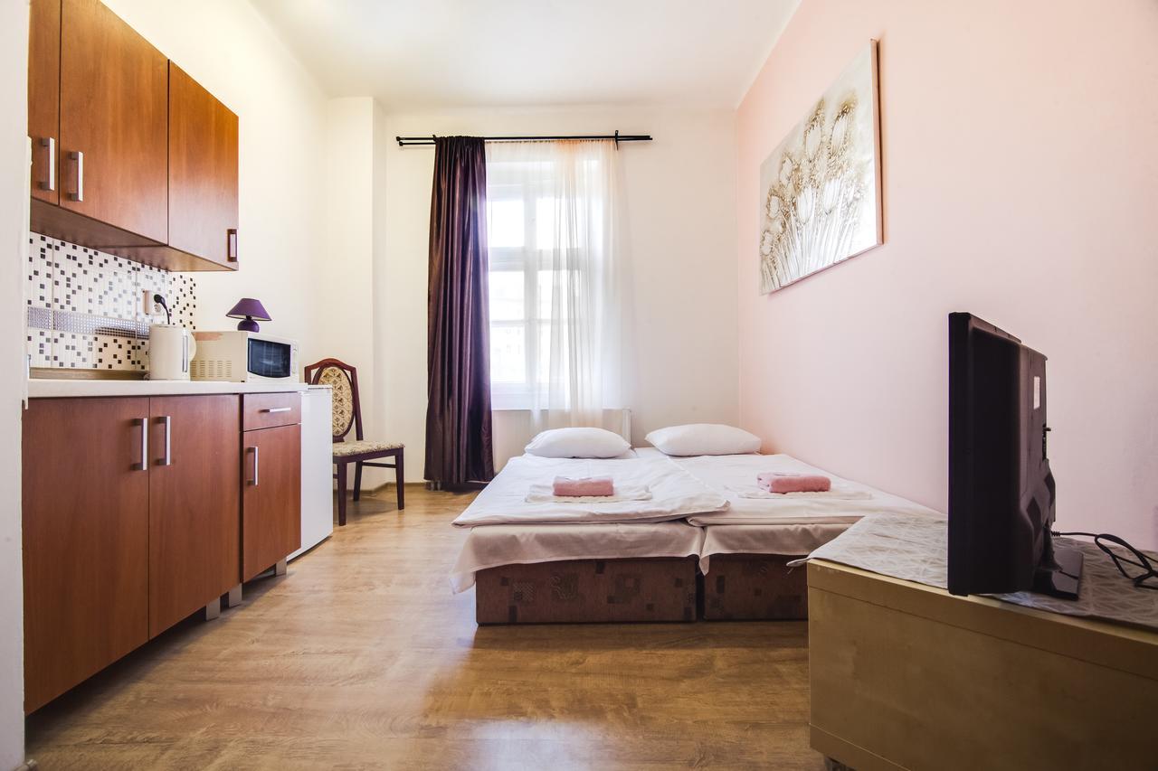 Aparthotel Zarra Praga Exterior foto